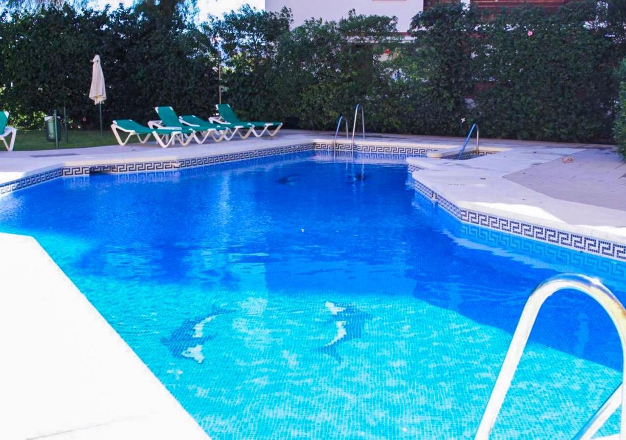 Playa Flores - Vistas A La Piscina Torremolinos Exterior photo